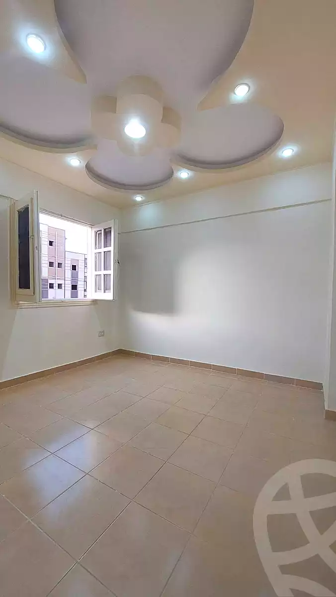 https://aqarmap.com.eg/ar/listing/6981469-for-sale-alexandria-al-agamy-shataa-el-nakheel