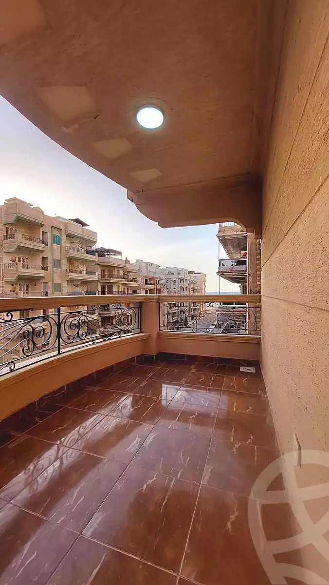 https://aqarmap.com.eg/ar/listing/6981469-for-sale-alexandria-al-agamy-shataa-el-nakheel