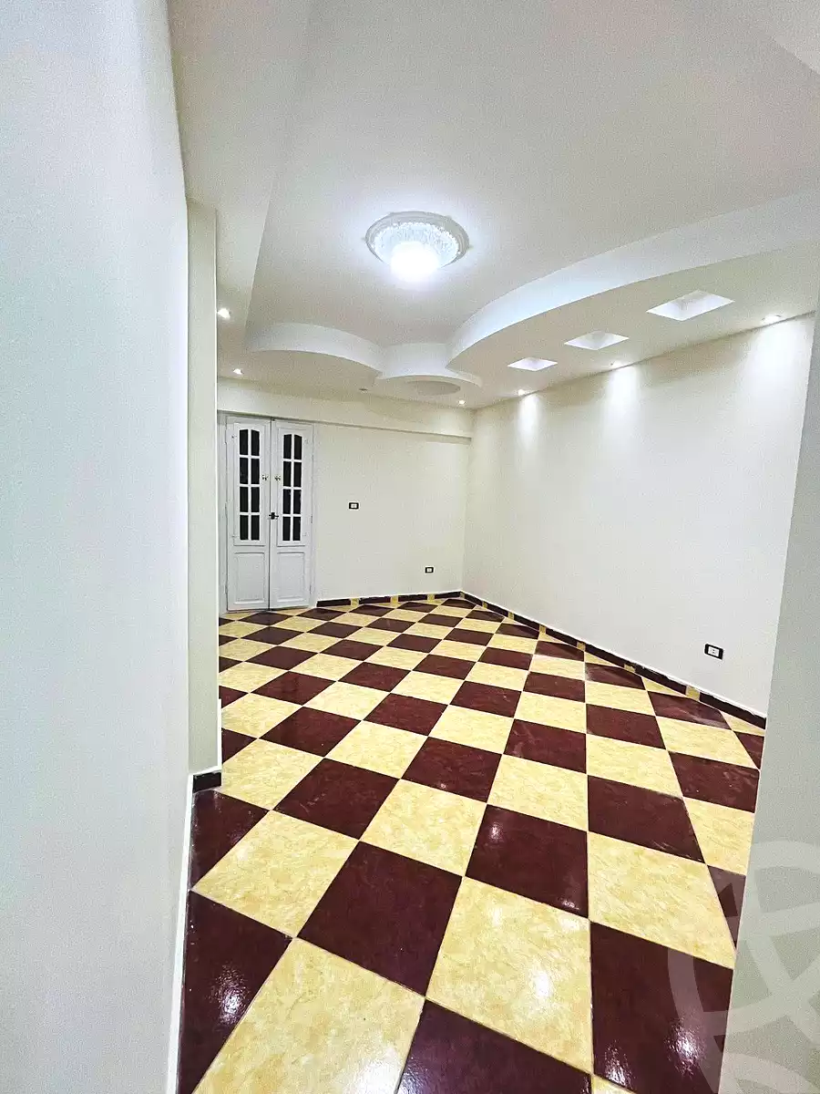 https://aqarmap.com.eg/ar/listing/6981472-for-sale-alexandria-lsywf-el-falki