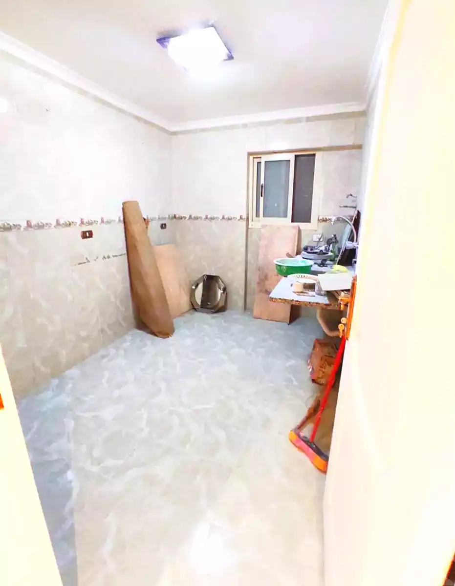 https://aqarmap.com.eg/ar/listing/6981293-for-sale-alexandria-sydy-bshr-sydy-bshr-bhry-khalil-hamada-st