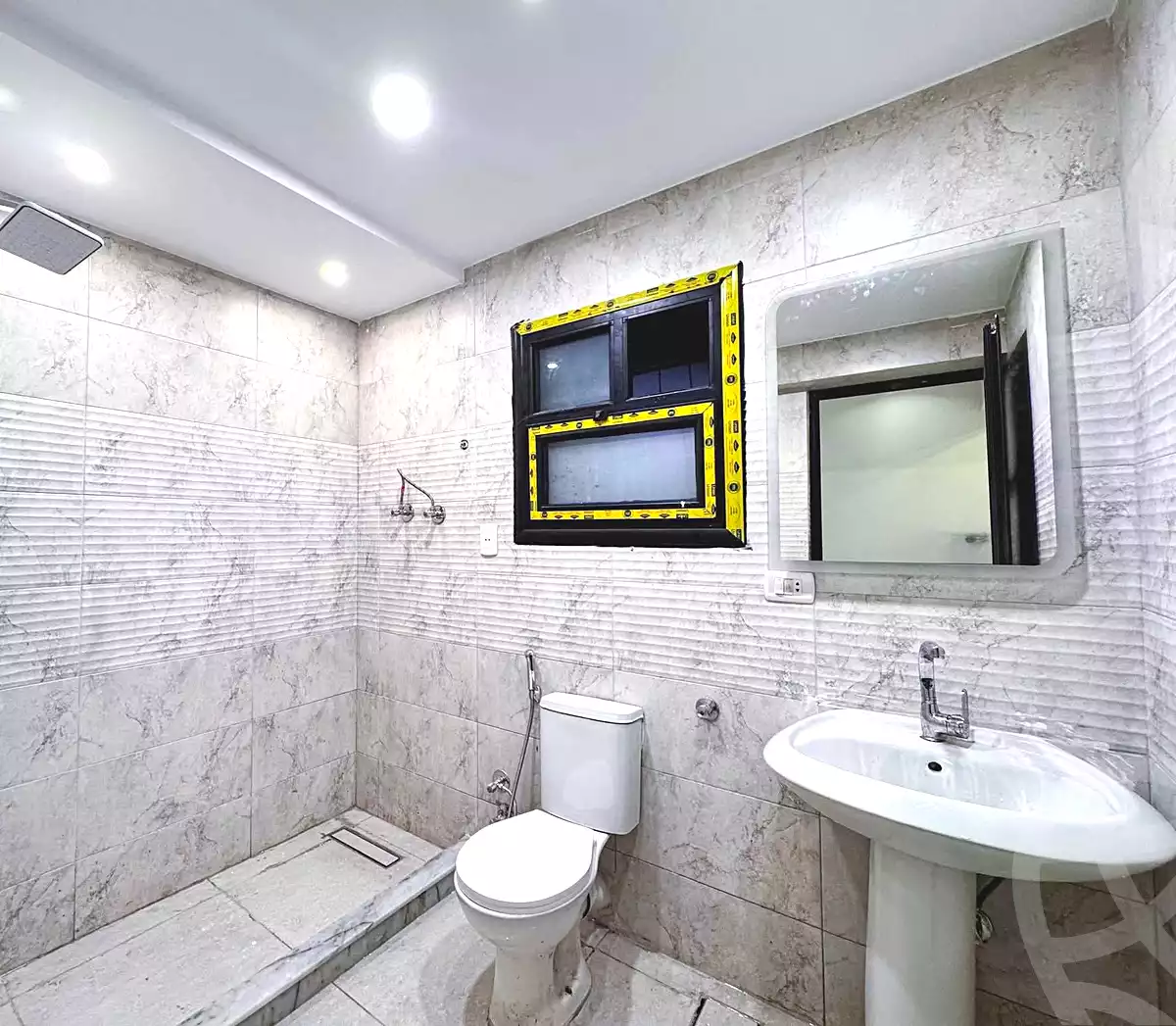https://aqarmap.com.eg/ar/listing/6981591-for-rent-alexandria-sydy-bshr-sydy-bshr-bhry-shr-mhmwd-l-yswy