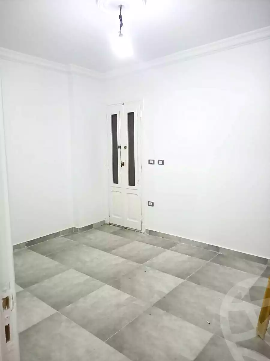 https://aqarmap.com.eg/en/listing/6981812-for-sale-alexandria-al-agamy-el-hanouvel-al-haded-we-al-soulb-st