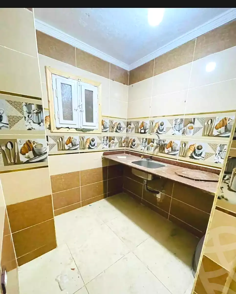 https://aqarmap.com.eg/en/listing/6981856-for-sale-alexandria-lsywf-el-falki