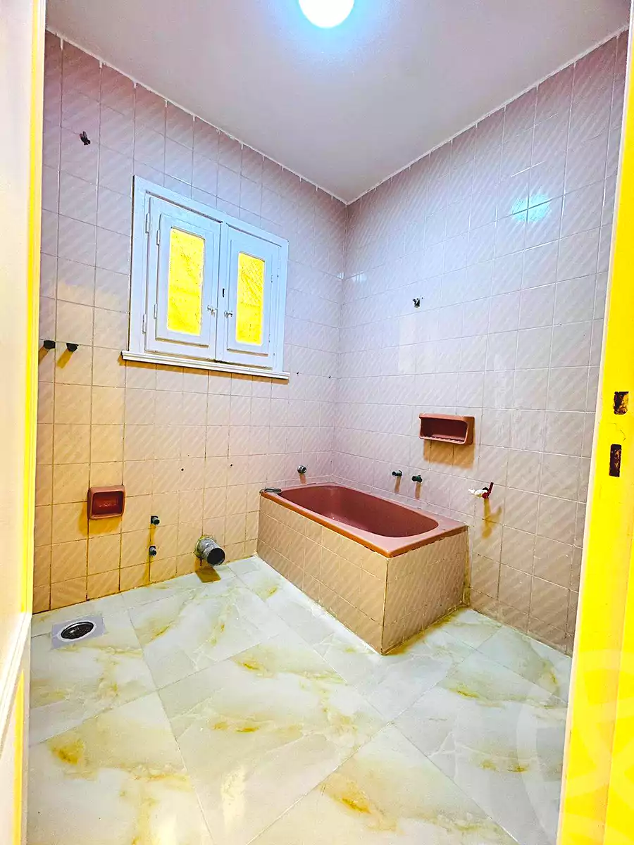 https://aqarmap.com.eg/en/listing/6981914-for-sale-alexandria-al-agamy-shataa-el-nakheel