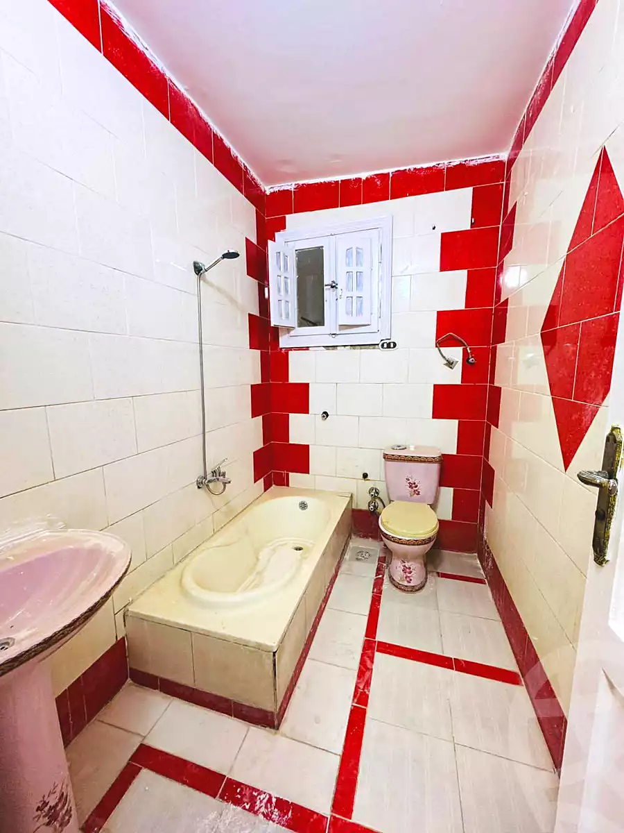 https://aqarmap.com.eg/ar/listing/6981931-for-sale-alexandria-al-agamy-shataa-el-nakheel-street-27