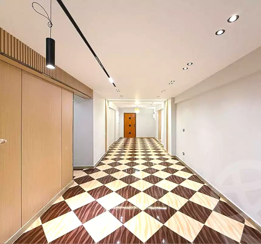 https://aqarmap.com.eg/en/listing/6981950-for-sale-alexandria-sydy-bshr-sydy-bshr-bhry-shr-khld-bn-lwlyd