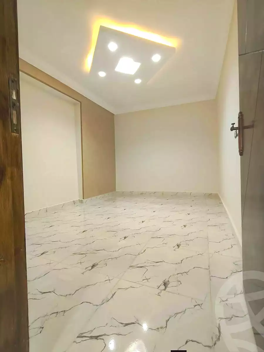 https://aqarmap.com.eg/en/listing/6982009-for-sale-cairo-helwan-hadayek-helwan-el-eshrein-st