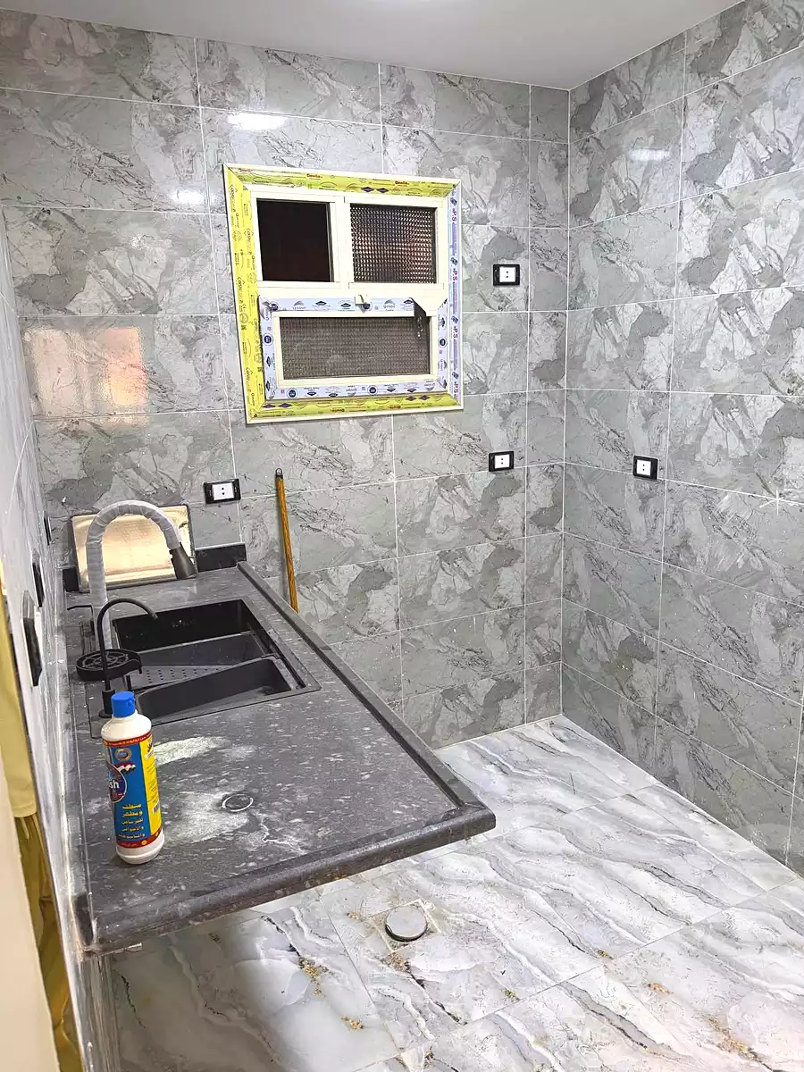 https://aqarmap.com.eg/en/listing/6982111-for-sale-cairo-el-haram-el-lebeny-soltan-khattab-st