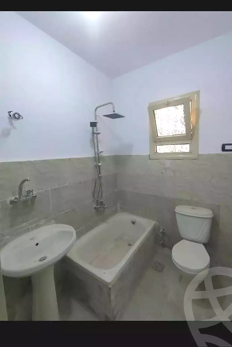https://aqarmap.com.eg/en/listing/6982323-for-sale-alexandria-lsywf-el-falki