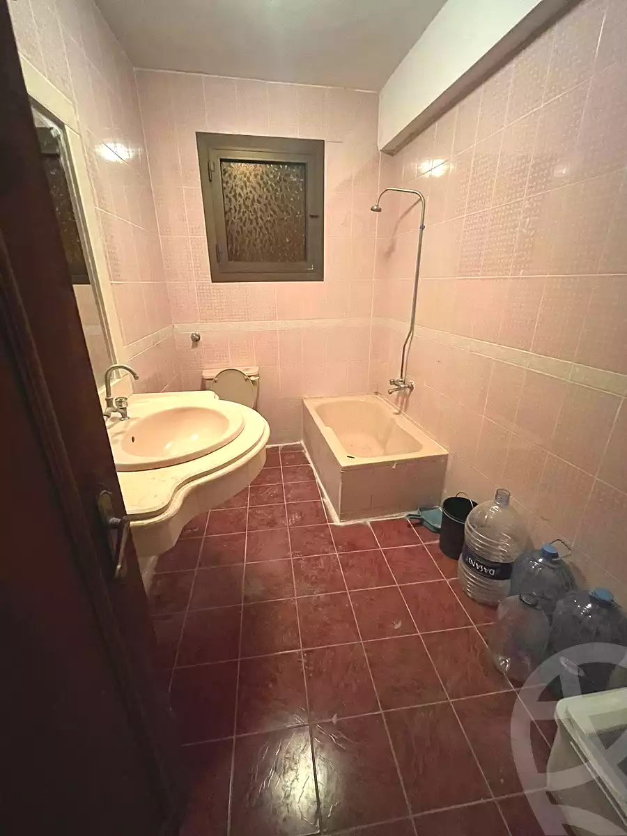 https://aqarmap.com.eg/ar/listing/6982414-for-sale-alexandria-al-agamy-lbytsh-al-samalehy-2-st