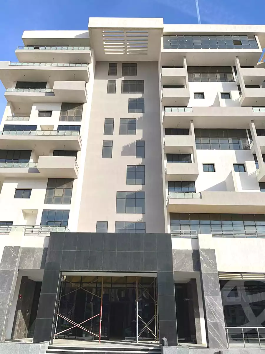https://aqarmap.com.eg/ar/listing/6982944-for-sale-cairo-new-administrative-capital-r3-jade-park-compound-city-edge