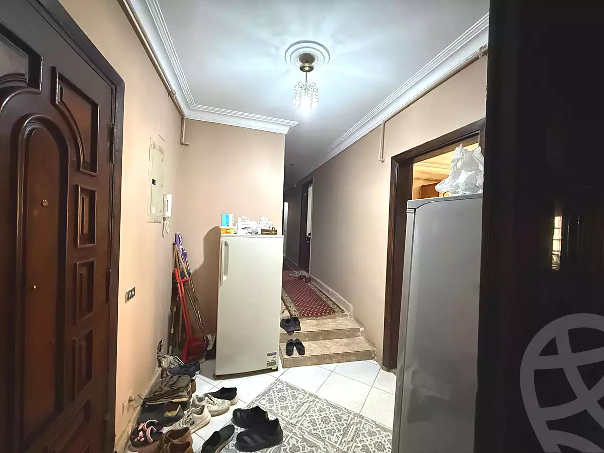 https://aqarmap.com.eg/ar/listing/6973467-for-sale-cairo-mokattam-lhdb-l-ly-shareaa-9