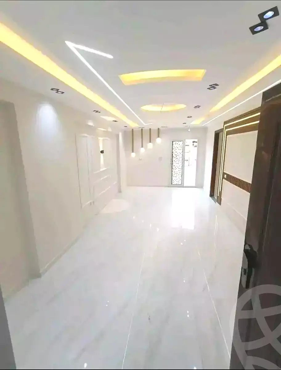 https://aqarmap.com.eg/ar/listing/6983193-for-sale-alexandria-sydy-bshr-sydy-bshr-bhry-street-16