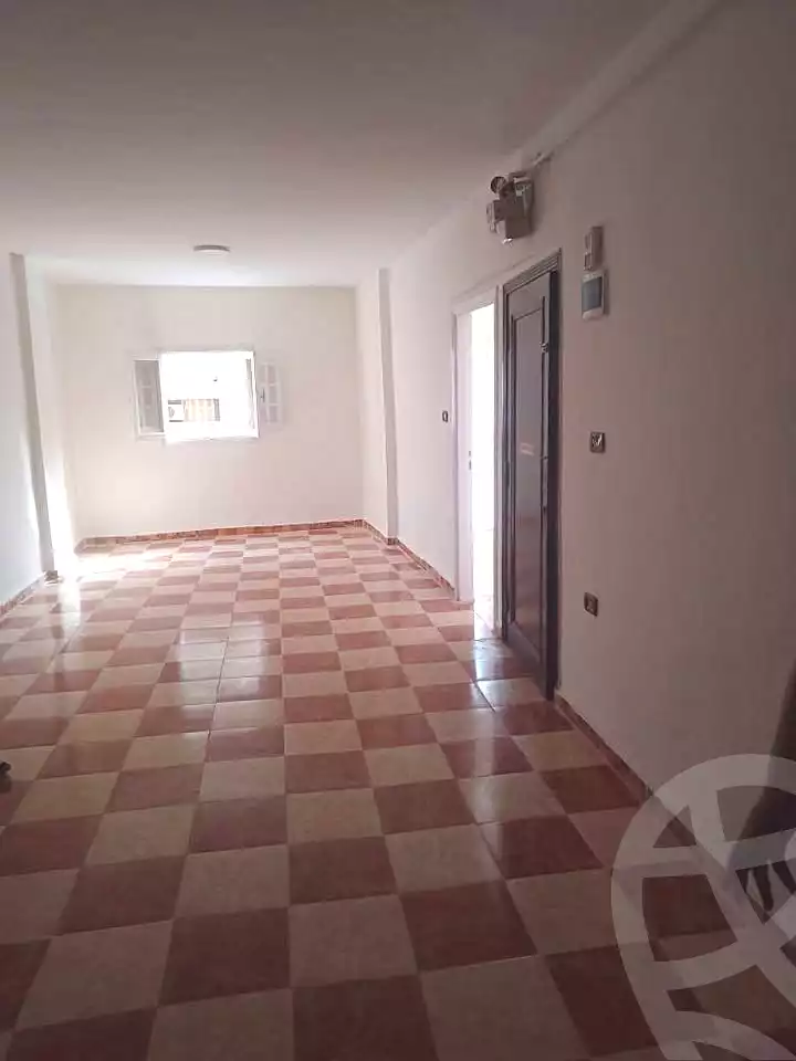 https://aqarmap.com.eg/ar/listing/6982151-for-sale-alexandria-sydy-bshr-sydy-bshr-qbly-street-30