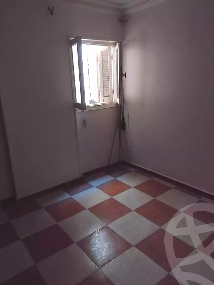 https://aqarmap.com.eg/ar/listing/6982238-for-sale-alexandria-el-asafra-l-sfr-qbly-street-30