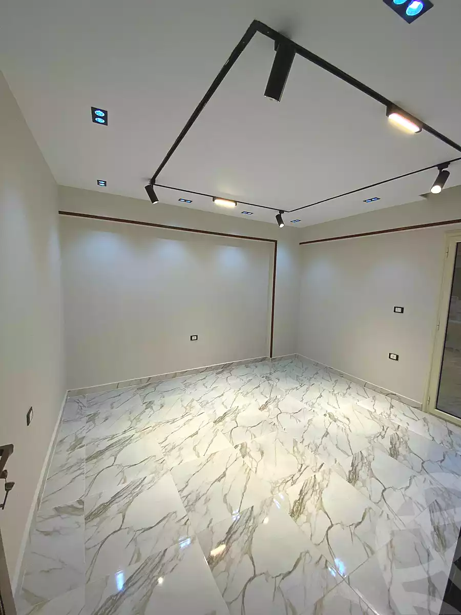 https://aqarmap.com.eg/ar/listing/6982172-for-sale-alexandria-al-agamy-lbytsh-zayed-st