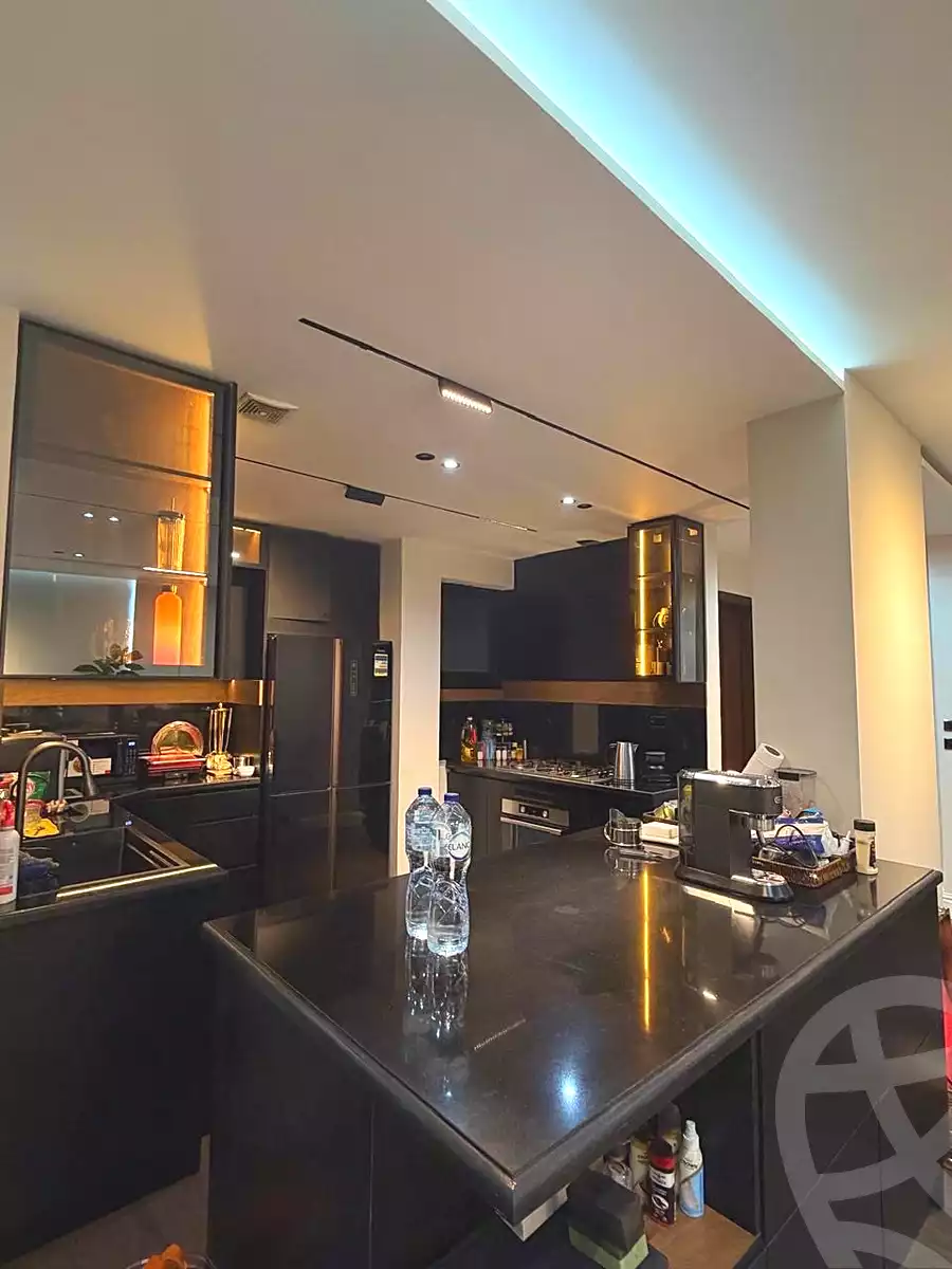 https://aqarmap.com.eg/ar/listing/6983766-for-sale-cairo-6th-of-october-compounds-creek-park