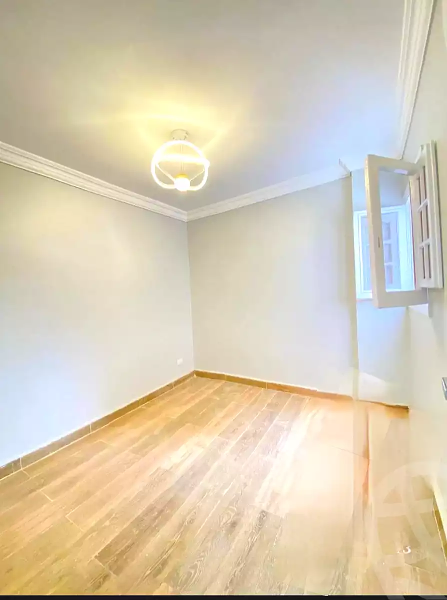 https://aqarmap.com.eg/ar/listing/6983874-for-sale-alexandria-al-agamy-lbytsh-el-zohour-st