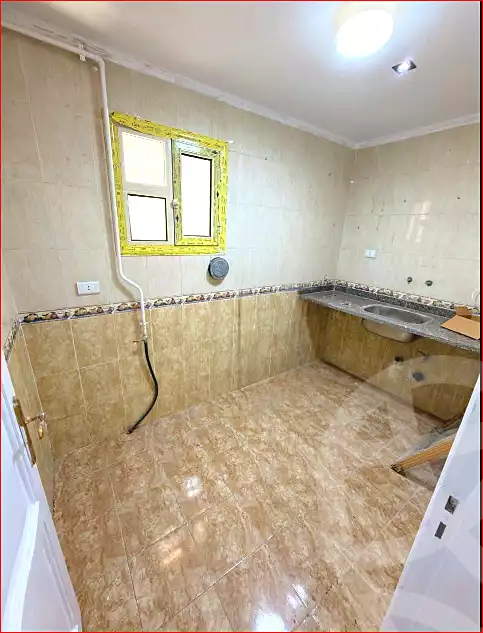 https://aqarmap.com.eg/ar/listing/6984153-for-sale-alexandria-sydy-bshr-sydy-bshr-bhry-shr-khld-bn-lwlyd