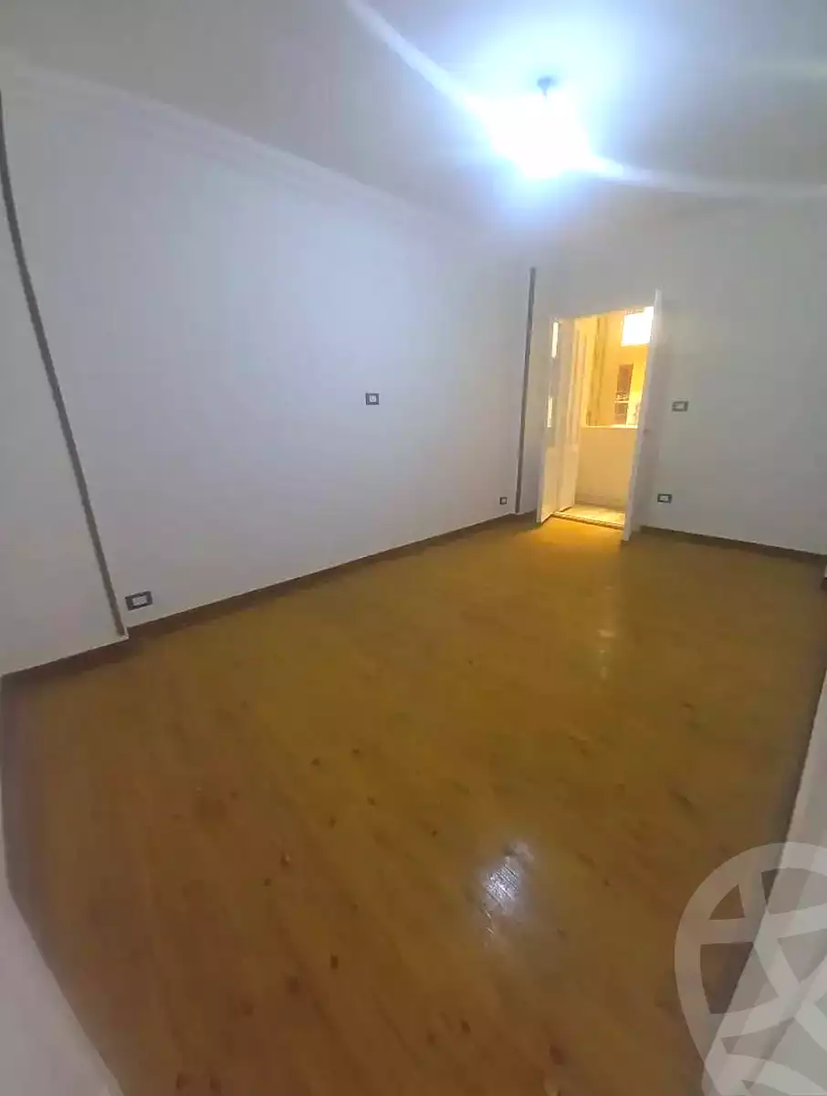 https://aqarmap.com.eg/en/listing/6984336-for-rent-alexandria-el-mandara-shr-jml-bd-lnsr