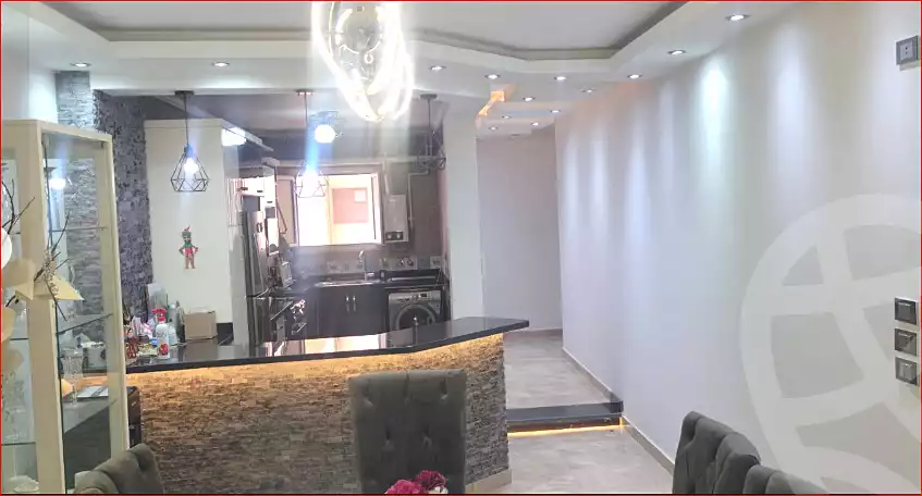 https://aqarmap.com.eg/ar/listing/6984648-for-sale-cairo-helwan-mahmoud-khater-st