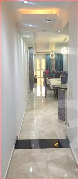 https://aqarmap.com.eg/ar/listing/6984648-for-sale-cairo-helwan-mahmoud-khater-st