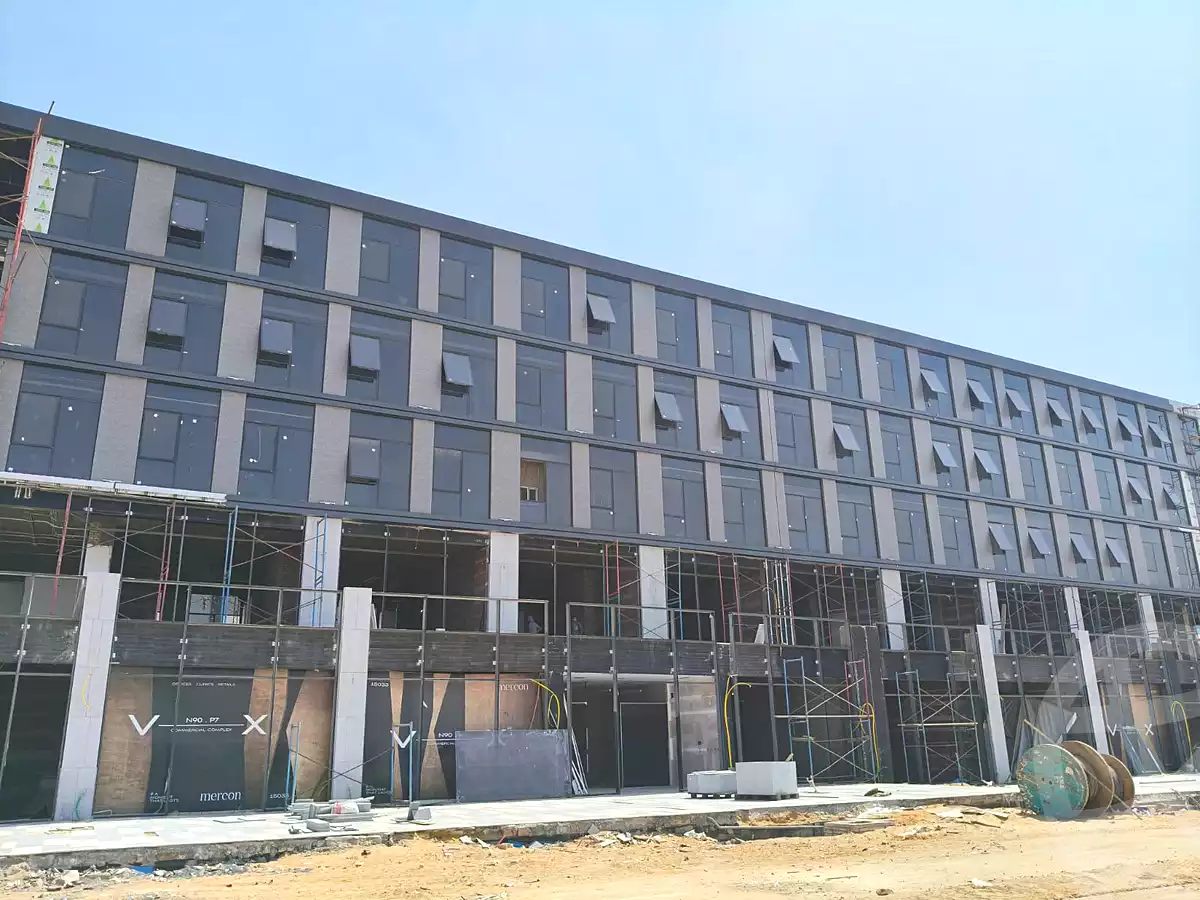 https://aqarmap.com.eg/ar/listing/6984661-for-sale-cairo-new-cairo-compounds-vx-n90-mall-mercon