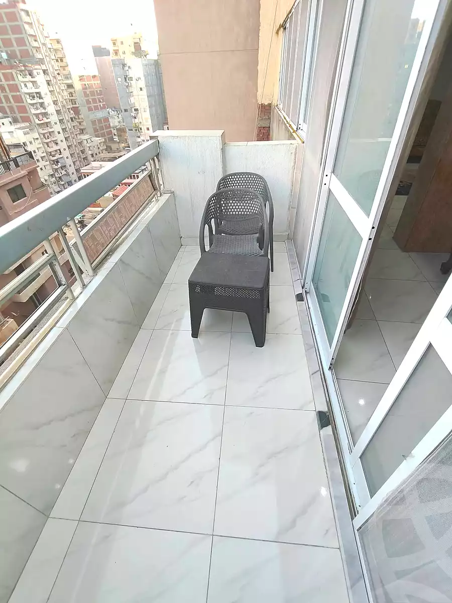https://aqarmap.com.eg/ar/listing/6984768-for-sale-alexandria-sydy-bshr-sydy-bshr-bhry