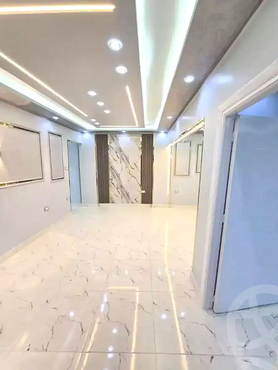 https://aqarmap.com.eg/ar/listing/6984860-for-sale-alexandria-sydy-bshr-sydy-bshr-bhry-gamal-abd-el-nasir-st
