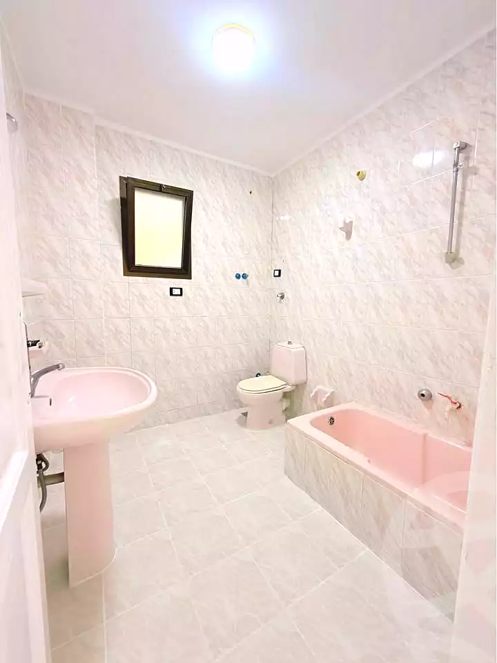 https://aqarmap.com.eg/en/listing/6985295-for-sale-alexandria-al-agamy-shataa-el-nakheel