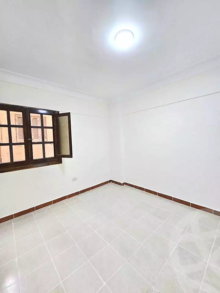 https://aqarmap.com.eg/ar/listing/6985515-for-sale-alexandria-al-agamy-shataa-el-nakheel