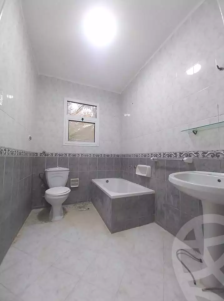 https://aqarmap.com.eg/ar/listing/6985566-for-sale-alexandria-al-agamy-shataa-el-nakheel