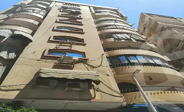 https://aqarmap.com.eg/ar/listing/6985636-for-sale-cairo-hadayek-el-koba-teraat-al-gabal-st