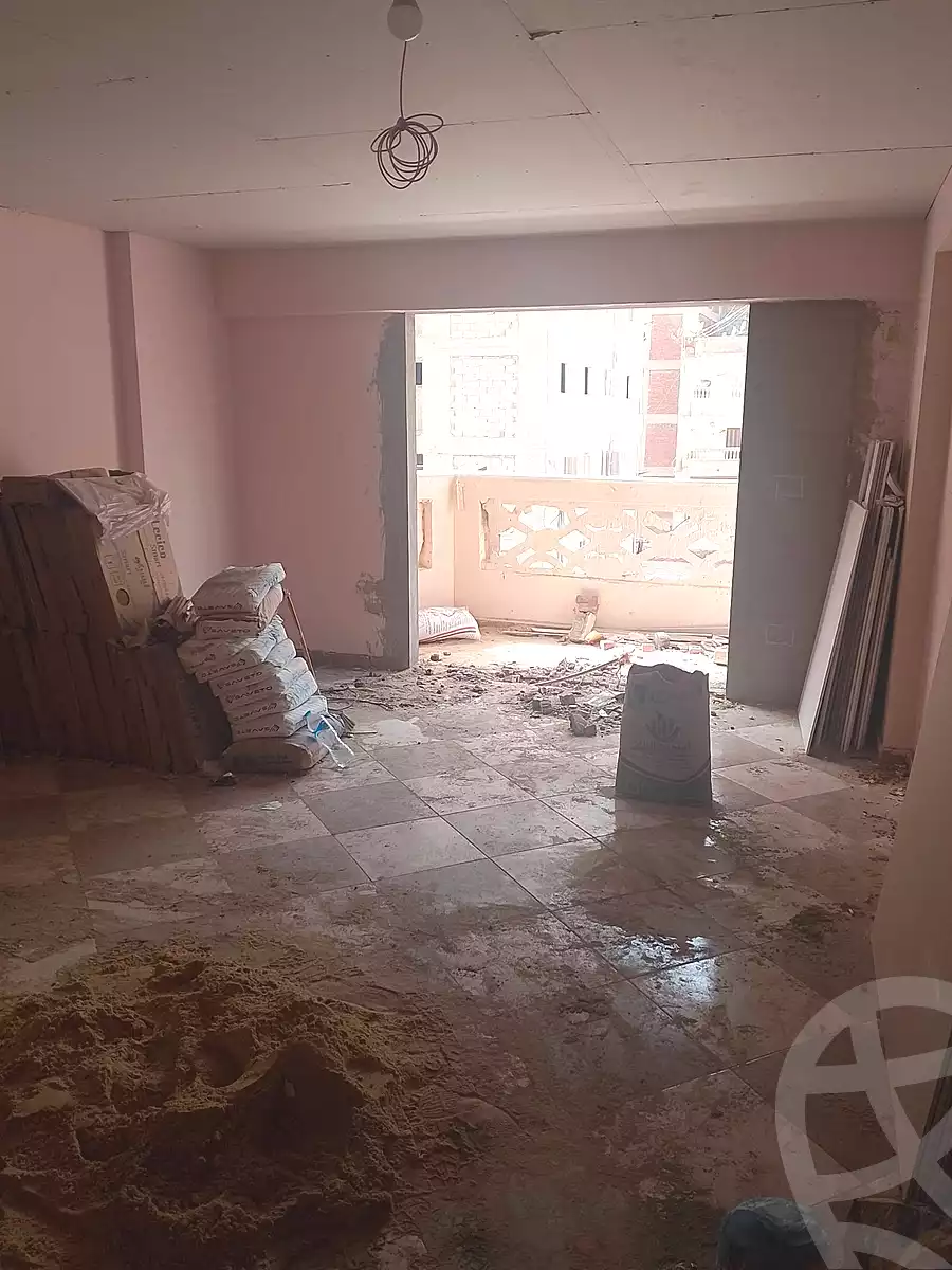https://aqarmap.com.eg/ar/listing/6985666-for-sale-alexandria-sydy-bshr-sydy-bshr-bhry-shr-mhmd-njyb