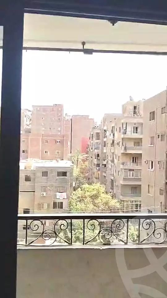 https://aqarmap.com.eg/ar/listing/6985887-for-sale-cairo-el-haram-el-maryotya-sefara-st