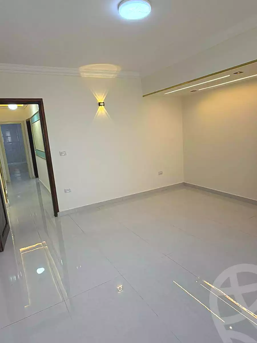 https://aqarmap.com.eg/ar/listing/6982168-for-sale-cairo-ain-shams-el-naam