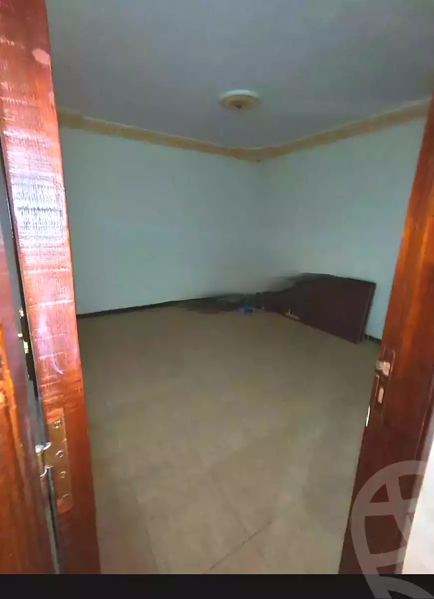 https://aqarmap.com.eg/en/listing/6985899-for-sale-alexandria-lsywf-el-falki