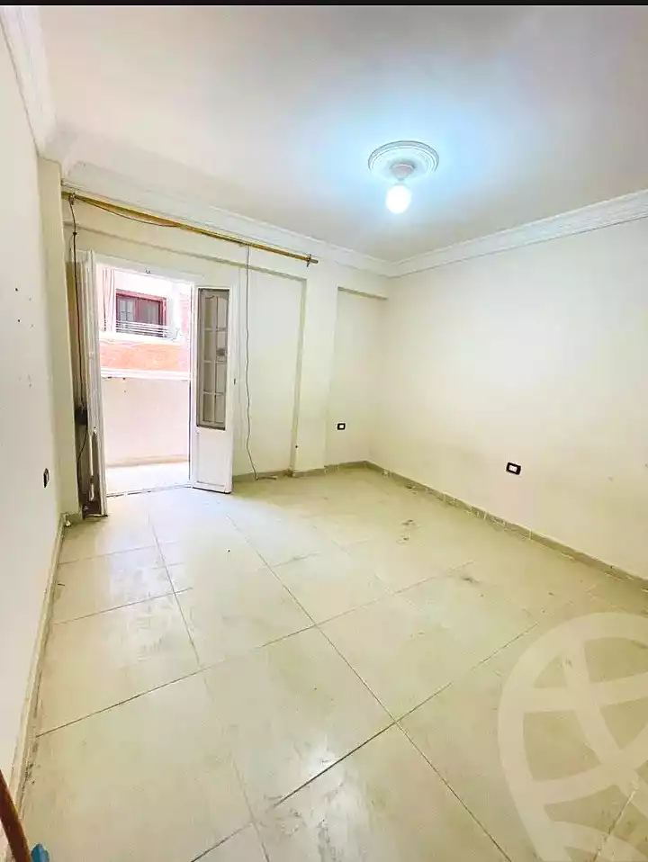 https://aqarmap.com.eg/ar/listing/6985916-for-sale-alexandria-lsywf-el-falki