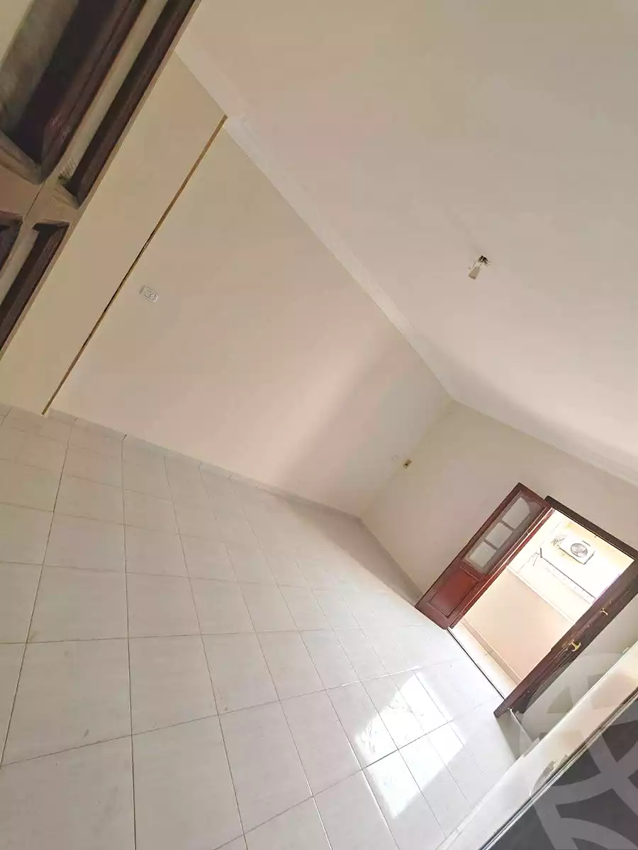 https://aqarmap.com.eg/en/listing/6985981-for-sale-cairo-helwan-helwan-el-sharkeya-thabit-basha-st