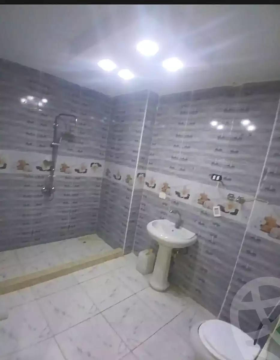 https://aqarmap.com.eg/ar/listing/6986009-for-sale-alexandria-al-agamy-lbytsh-ibrahim-othman-st
