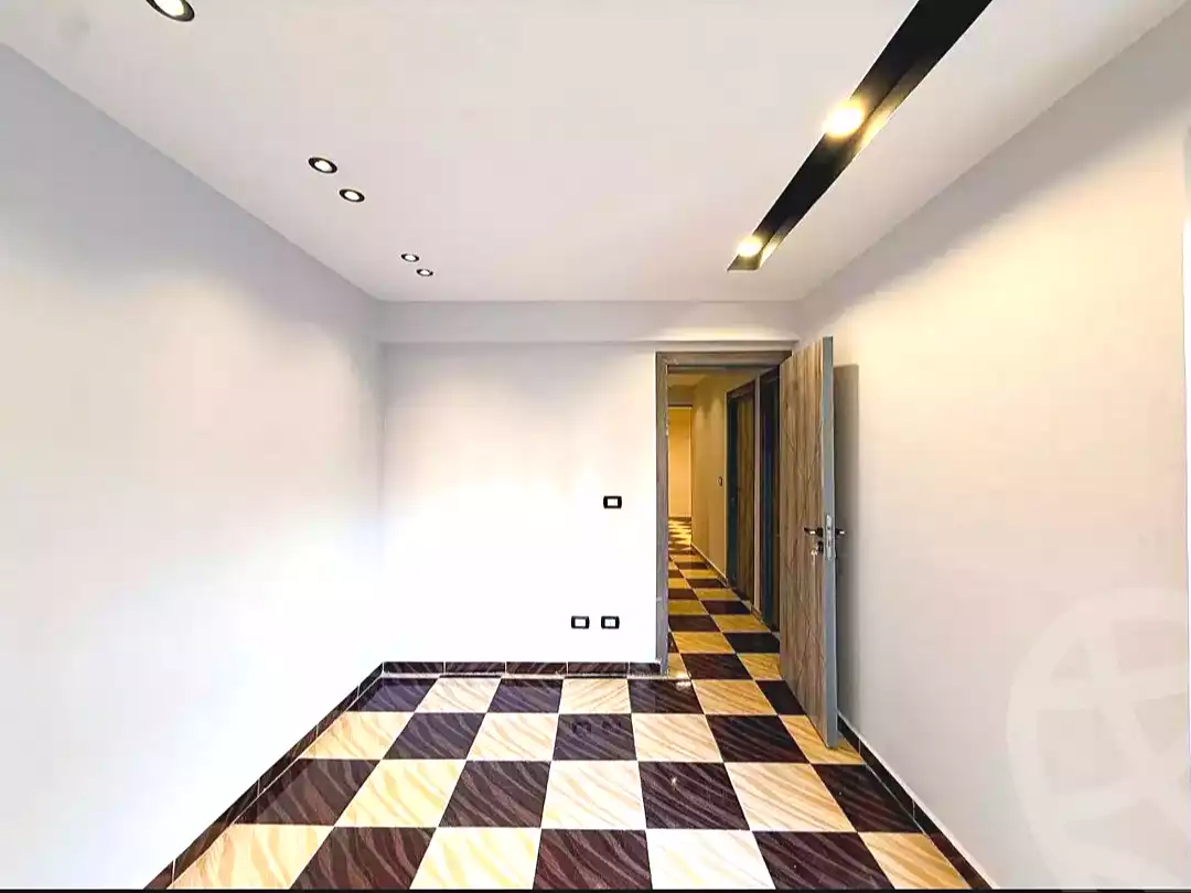 https://aqarmap.com.eg/ar/listing/6986043-for-sale-alexandria-sydy-bshr-sydy-bshr-qbly-khaled-ibn-el-walid-st