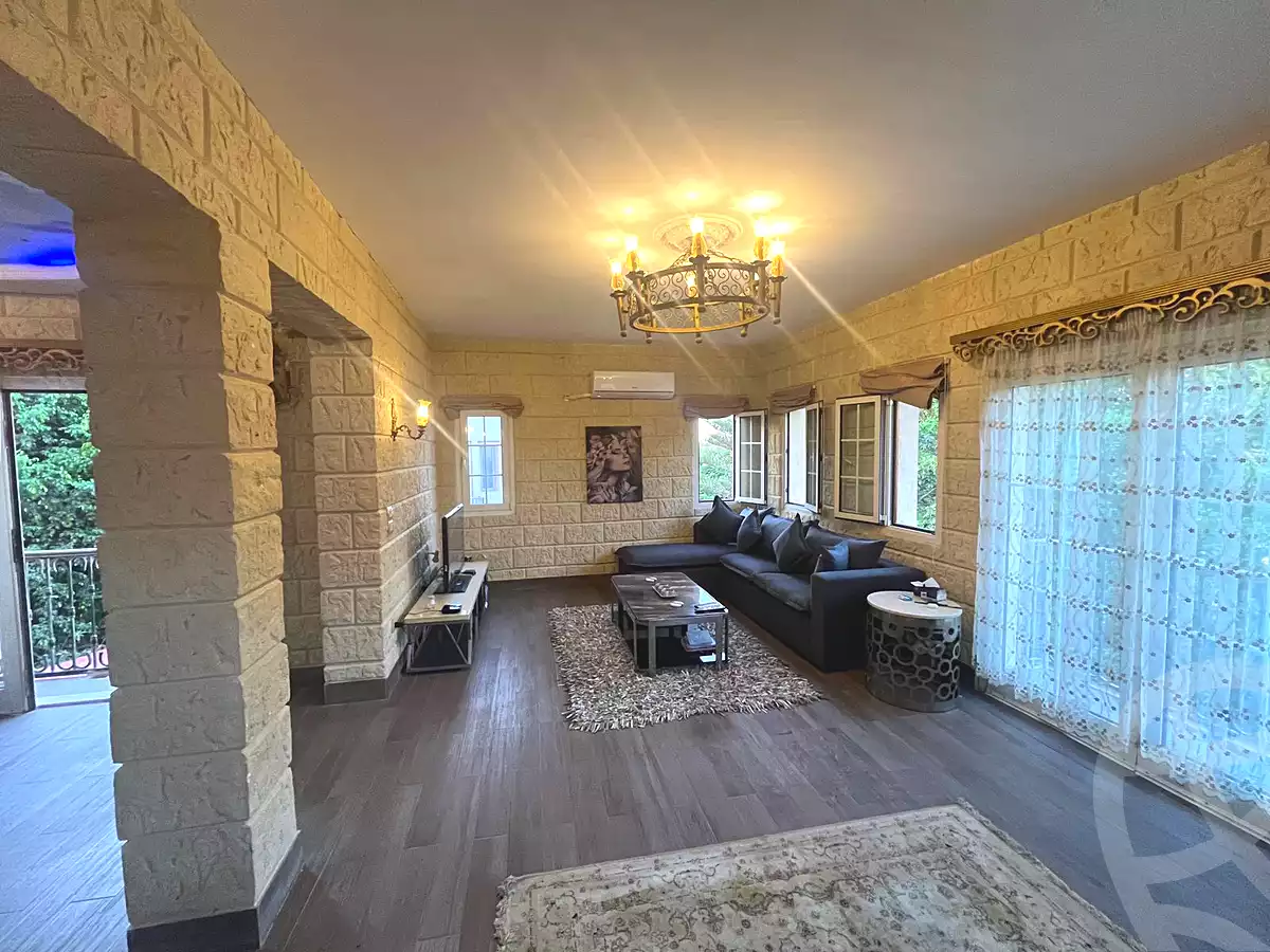 https://aqarmap.com.eg/en/listing/6986123-for-sale-cairo-new-cairo-compounds-hyde-park-centre-ville-hyde-park