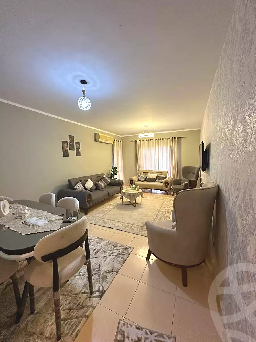 https://aqarmap.com.eg/en/listing/6986141-for-rent-cairo-new-cairo-lrhb-city-phase-8