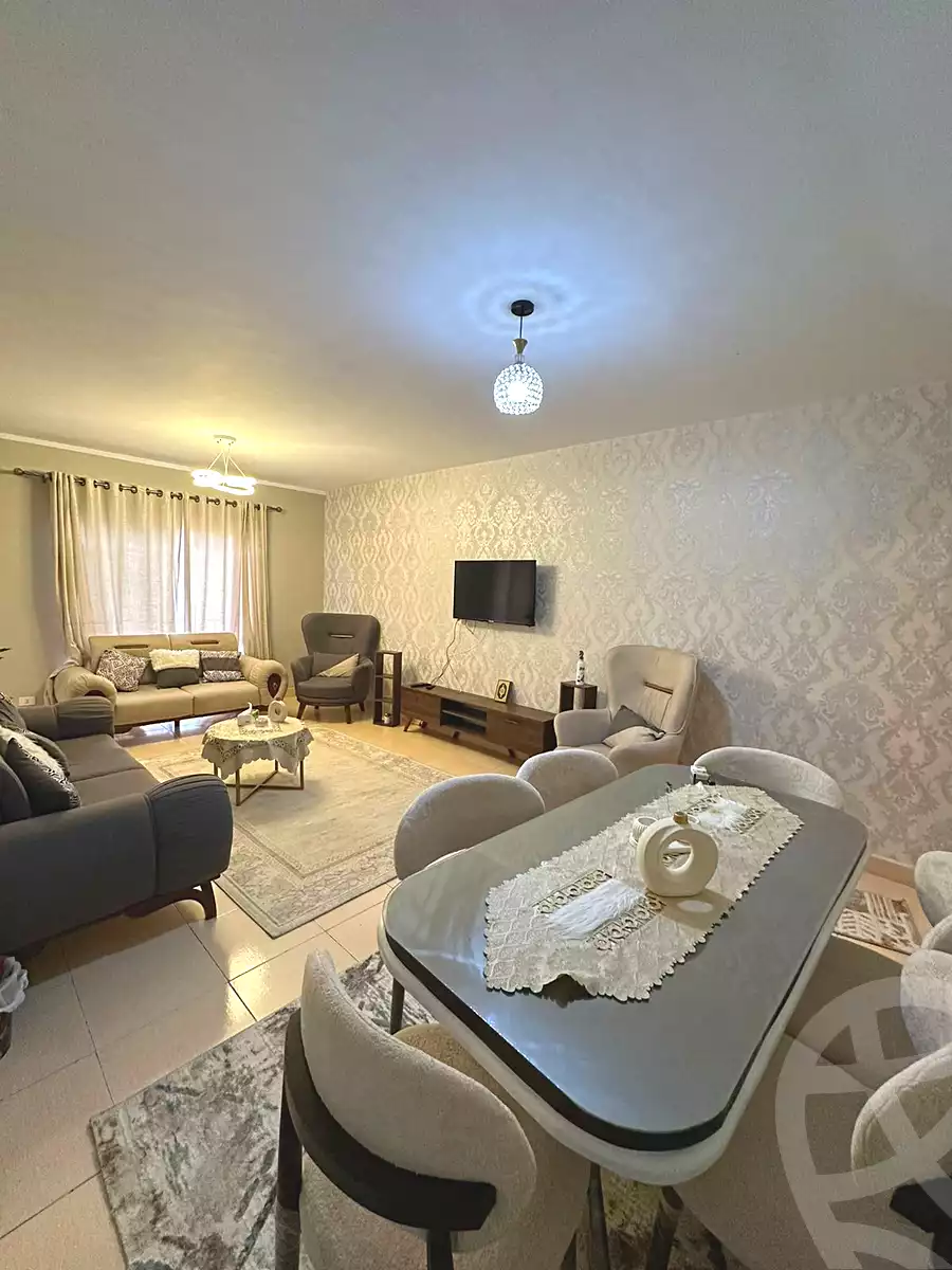 https://aqarmap.com.eg/en/listing/6986141-for-rent-cairo-new-cairo-lrhb-city-phase-8