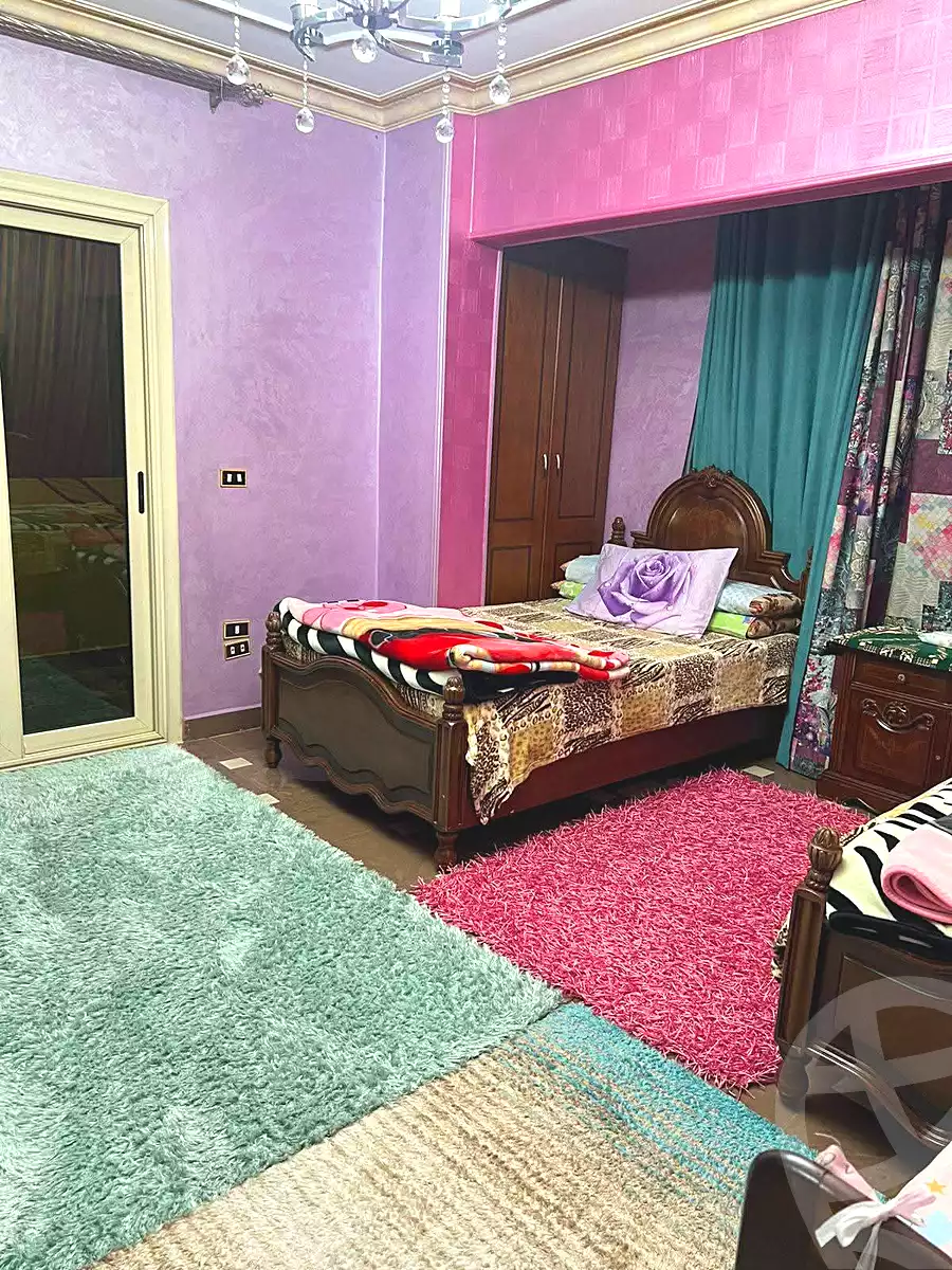 https://aqarmap.com.eg/ar/listing/6986394-for-sale-cairo-shoubra-el-mzalat-tafteesh-al-rai-st