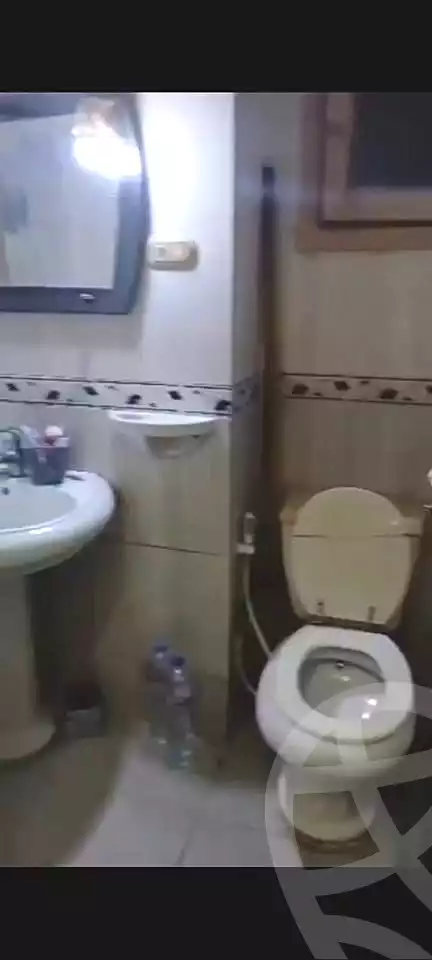 https://aqarmap.com.eg/ar/listing/6986533-for-sale-cairo-el-mohandesen-meet-oqbah-esraa-al-malmin-st