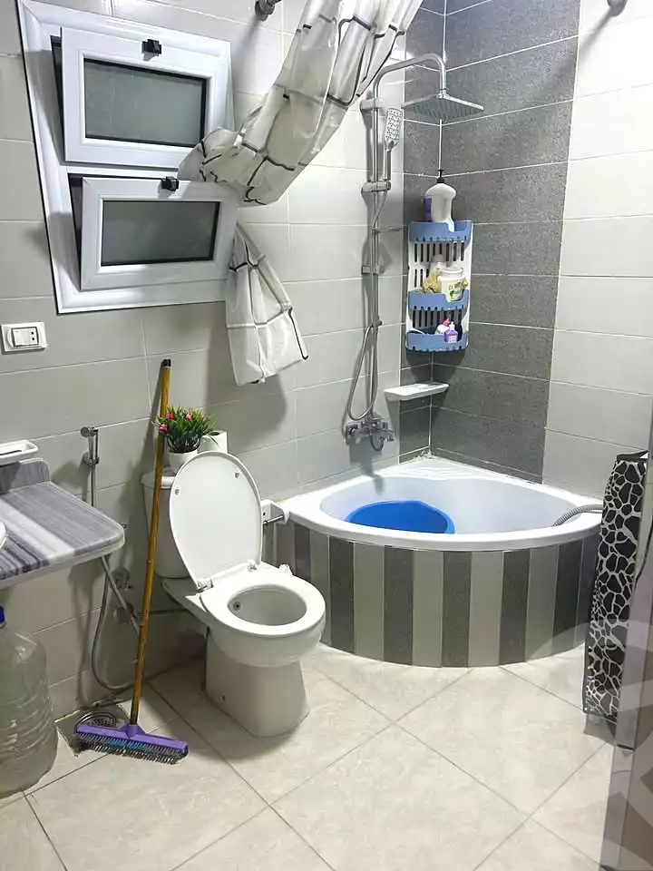 https://aqarmap.com.eg/ar/listing/6986844-for-sale-alexandria-al-agamy-lbytsh-shahr-al-assal-st