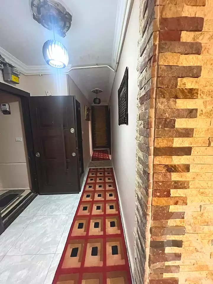 https://aqarmap.com.eg/ar/listing/6986979-for-sale-alexandria-al-agamy-lbytsh-bianchiii