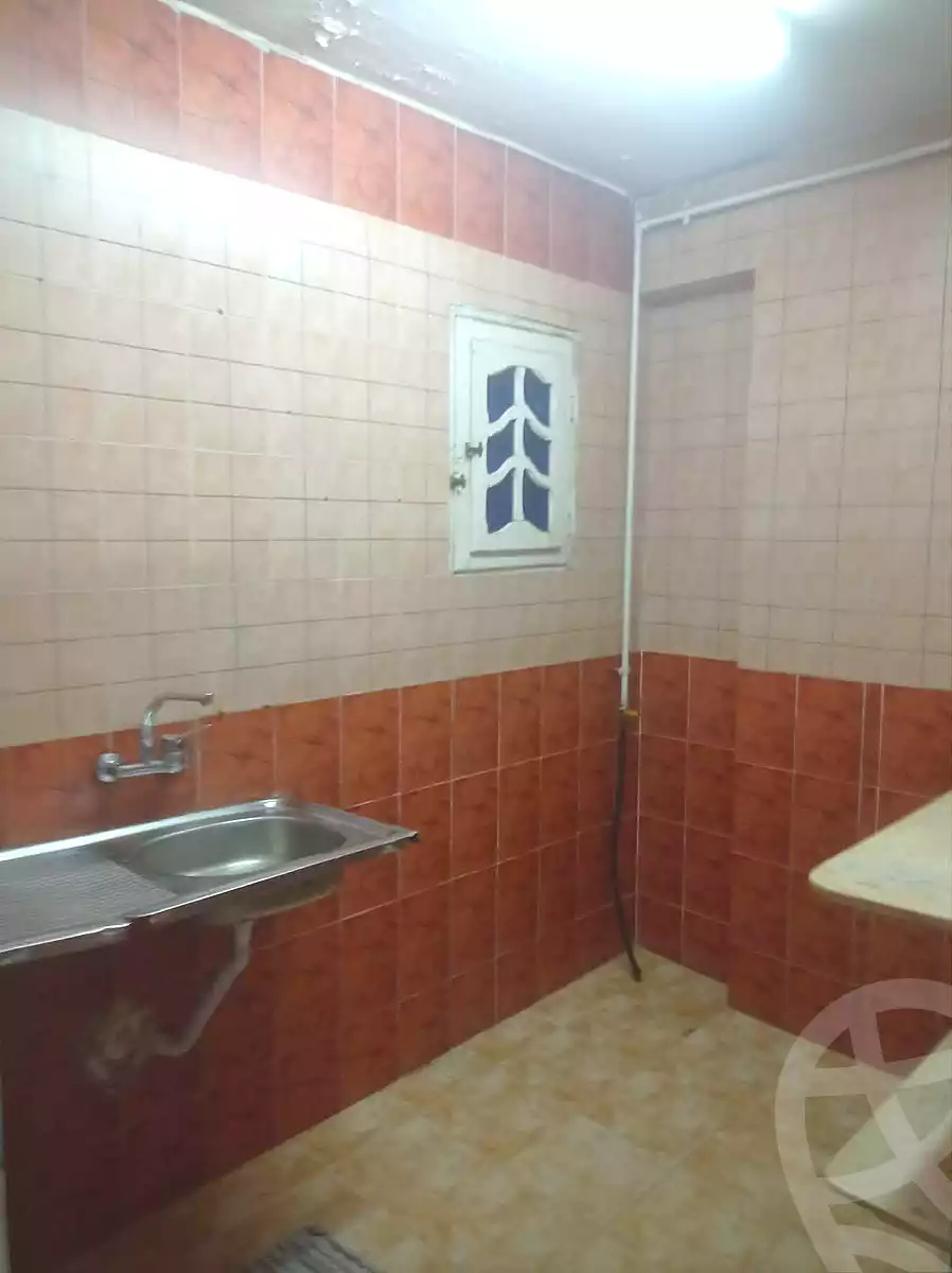 https://aqarmap.com.eg/ar/listing/6987083-for-sale-alexandria-el-montazah-el-montazah
