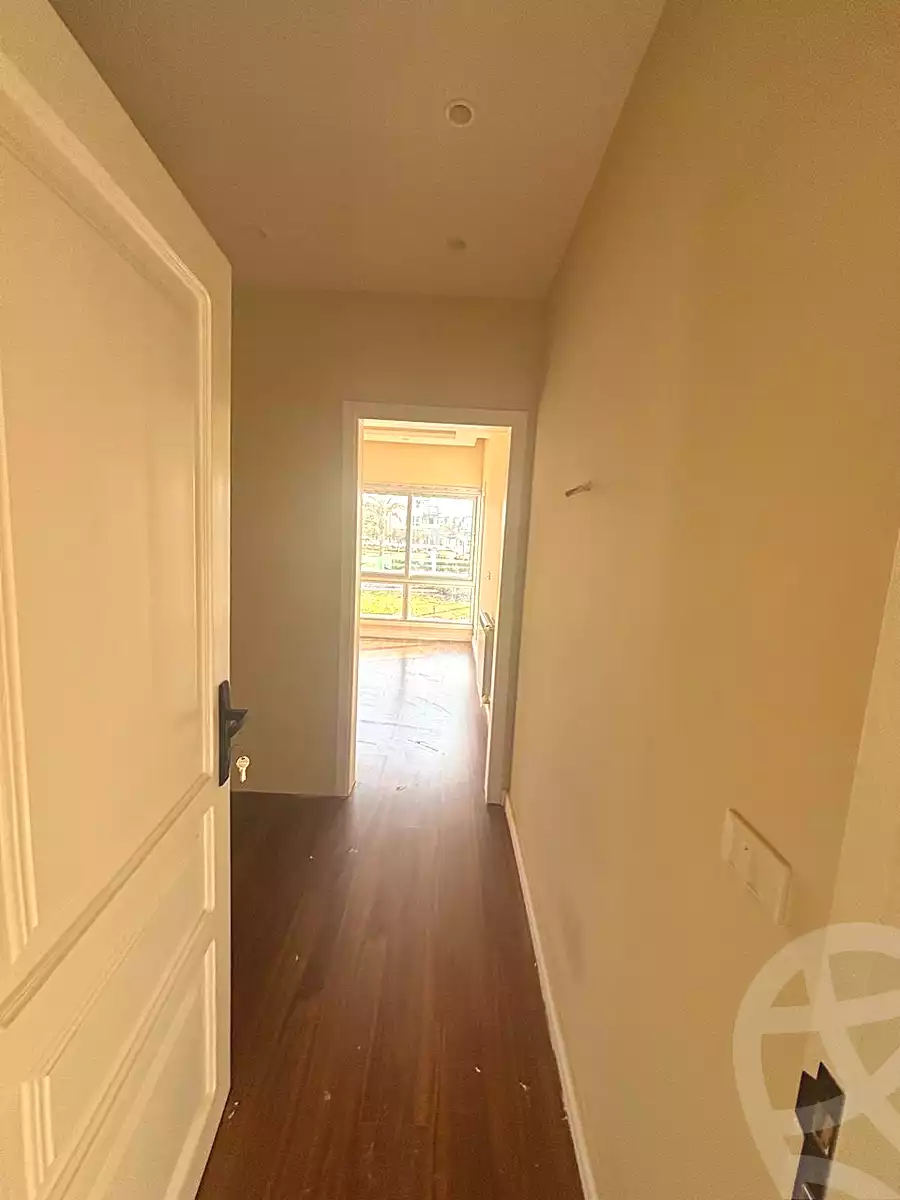 https://aqarmap.com.eg/en/listing/6987101-for-rent-cairo-new-cairo-compounds-hyde-park-centre-ville-hyde-park